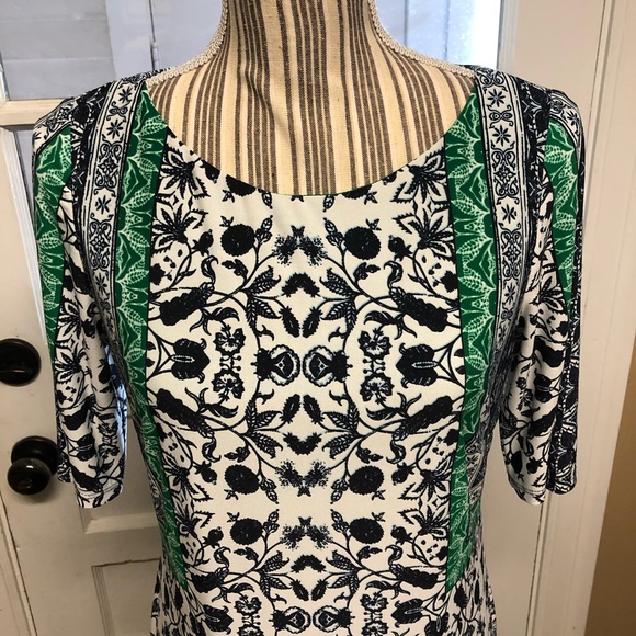 Vince Camuto green/navy print shift dress - Picture 2 of 6